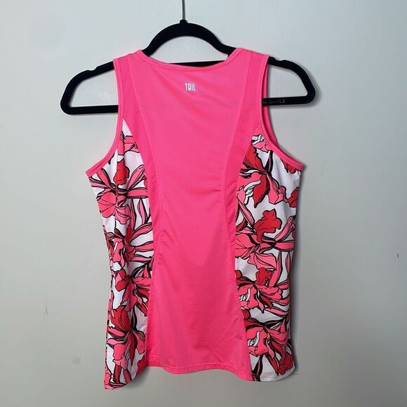 Tail Floral Fantasy Alora Crewneck Tennis Tank Size Medium - Picture 7 of 8